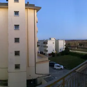 https://karpa-house.hotelinveneto.com